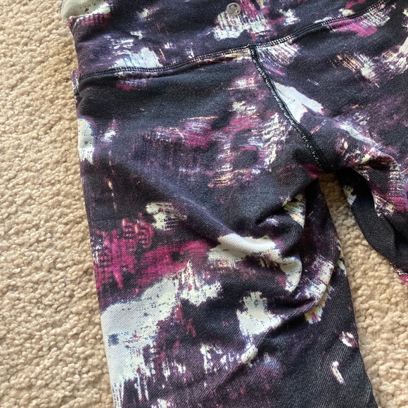 Lululemon pants - Picture 7 of 9